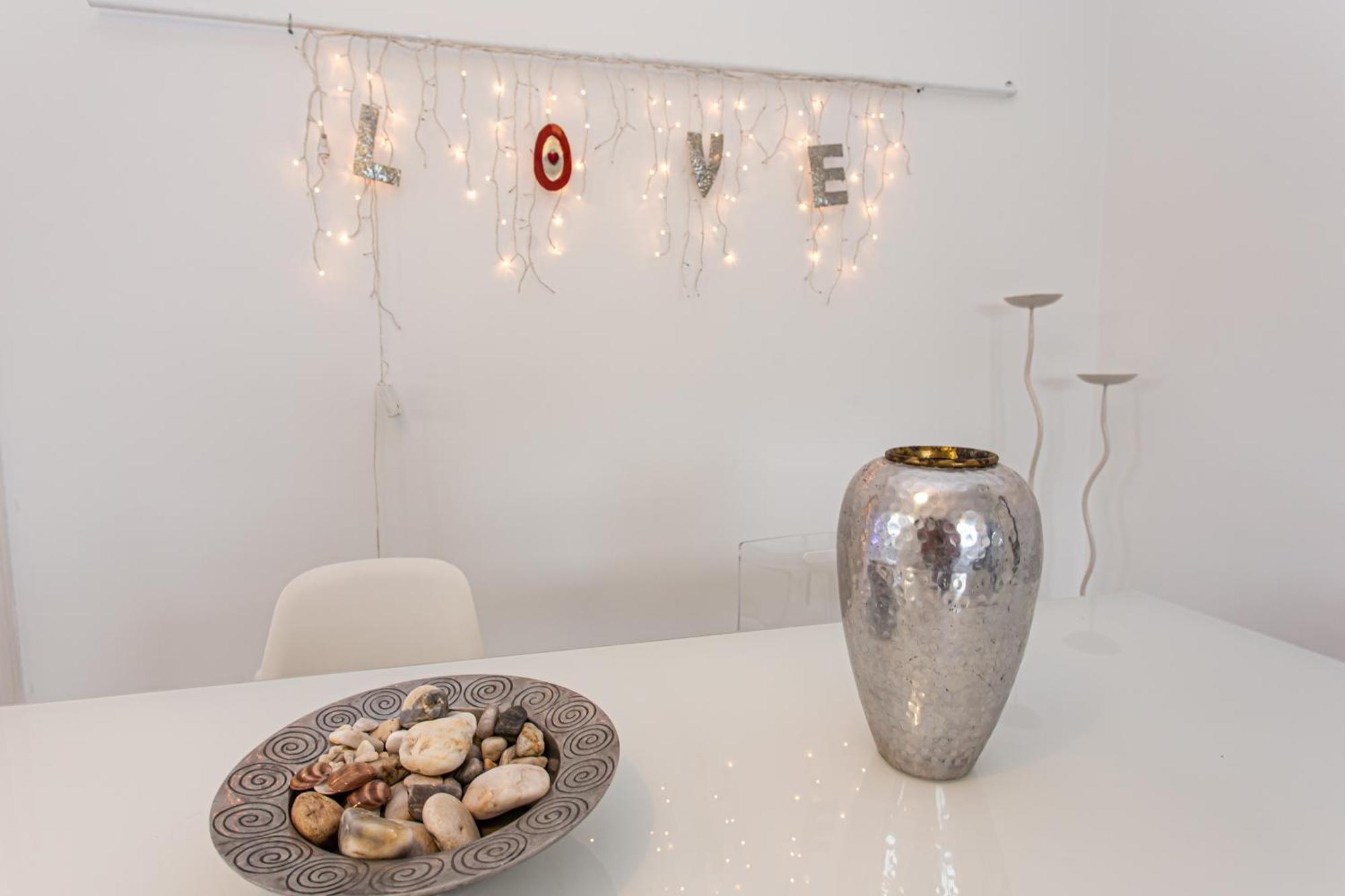 Celestial Garden-Thessaloniki'S Modern, Eclectic Penthouse With An Amazing View And Veranda 外观 照片